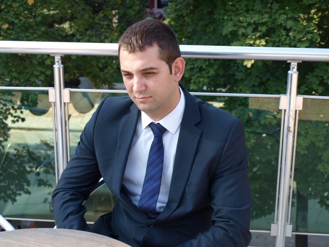Задължителното гласуване ще стопи купения вот
