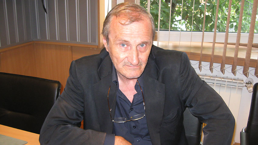 Валентин Вацев: Някой ускорява времето на историческия часовник