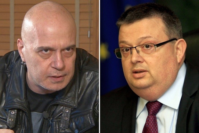 Прокуратурата: Референдумът на Слави е задължителен