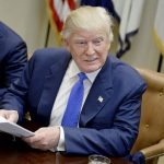 Белият дом отказа достъп на медии заради „фалшиви новини“