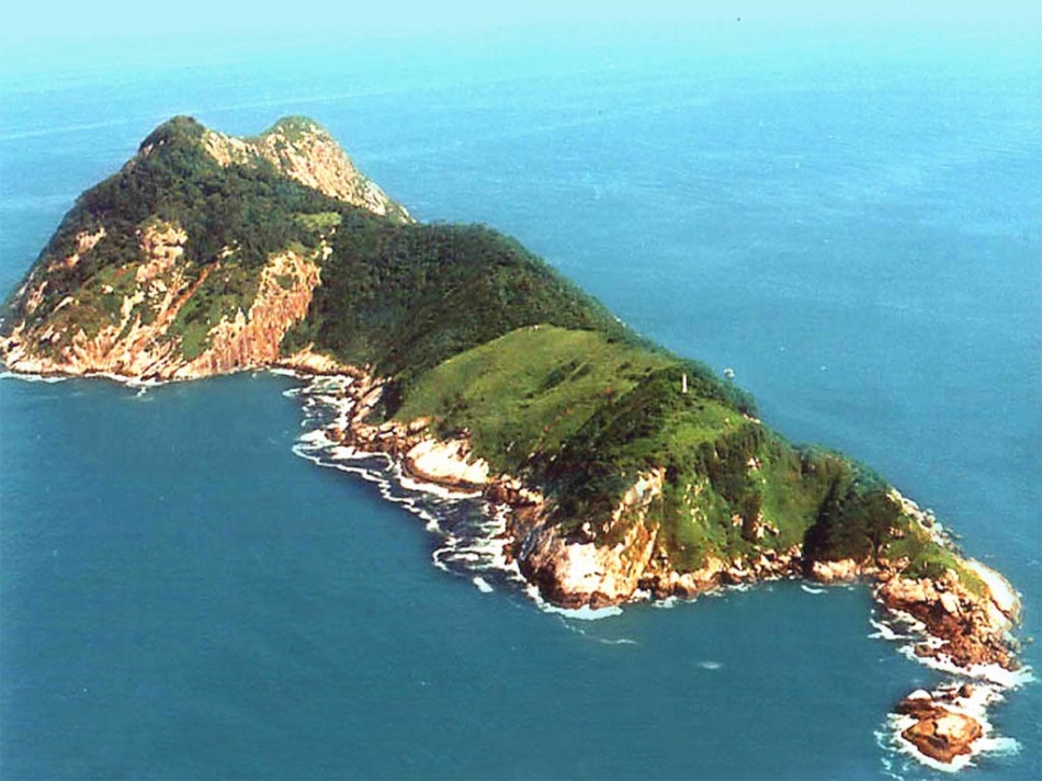 15-змийски остров