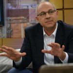Антон Тодоров съди „Барикада“. Не бил „измекяр“