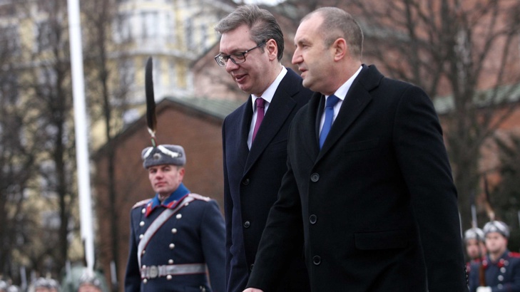 Радев: България подкрепя усилията на Сърбия за ЕС