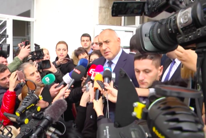 Ще проверяват Борисов за забранена агитация