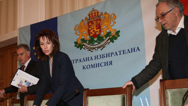 ЦИК спря оповестяване на резултатите в някои медии