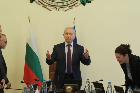 Герджиков: Върху президента се оказва натиск