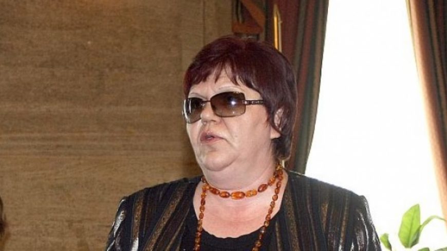 Ирена Кръстева заличава фондациите си в масирана акция