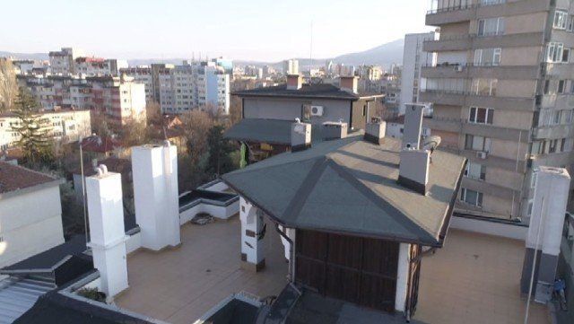 Пламен Георгиев няма да разрушава навеса си, който не е негов